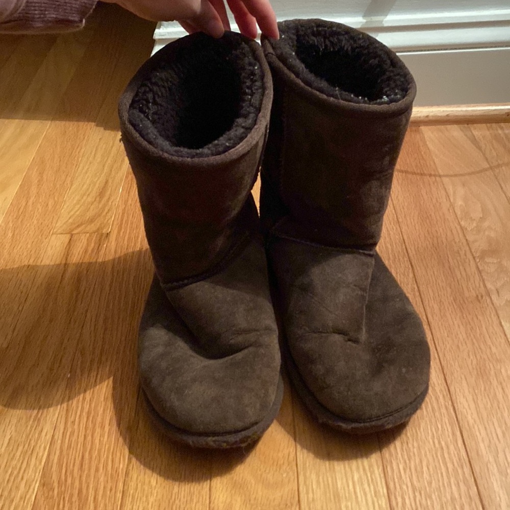 UGG Classic Short Boots